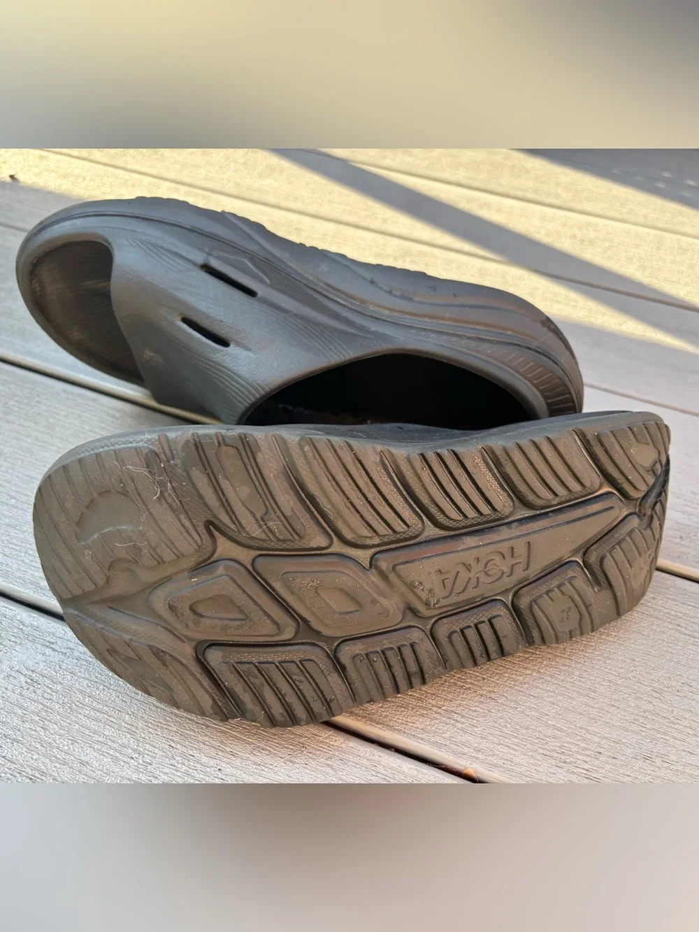 Hoka recovery slides black platform women's 10 men's 8 sandals